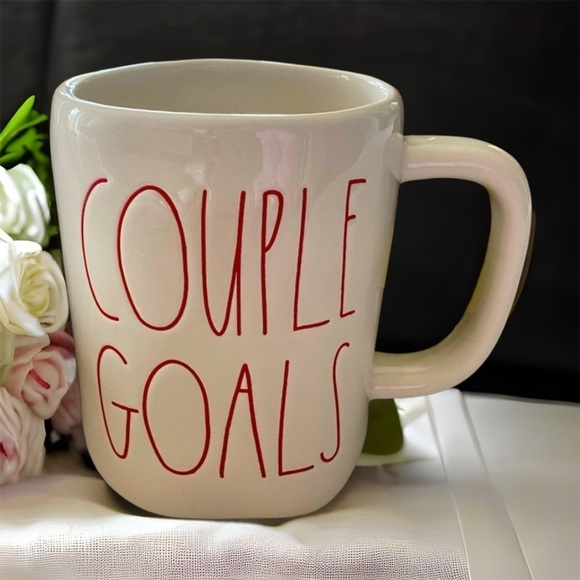 🍄🌸🌸NWT Rae Dunn Couple Goals mug🌸🌸 - Picture 1 of 7
